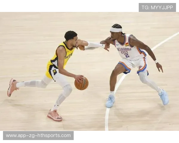 哈利伯顿妙传让内线多次轻松吃饼